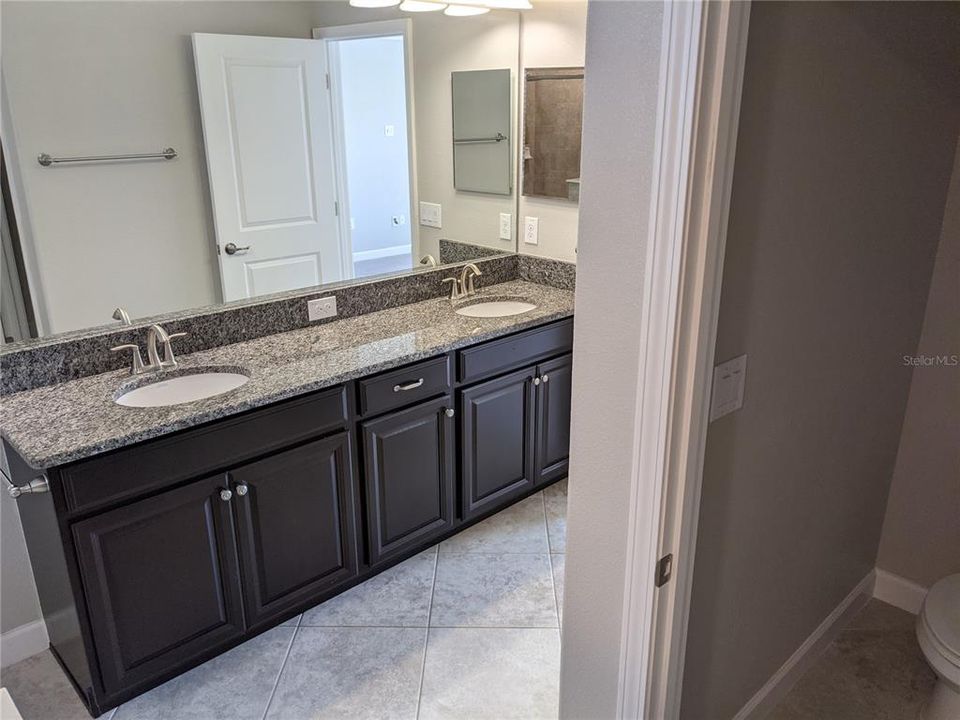 Active With Contract: $3,200 (4 beds, 3 baths, 2638 Square Feet)