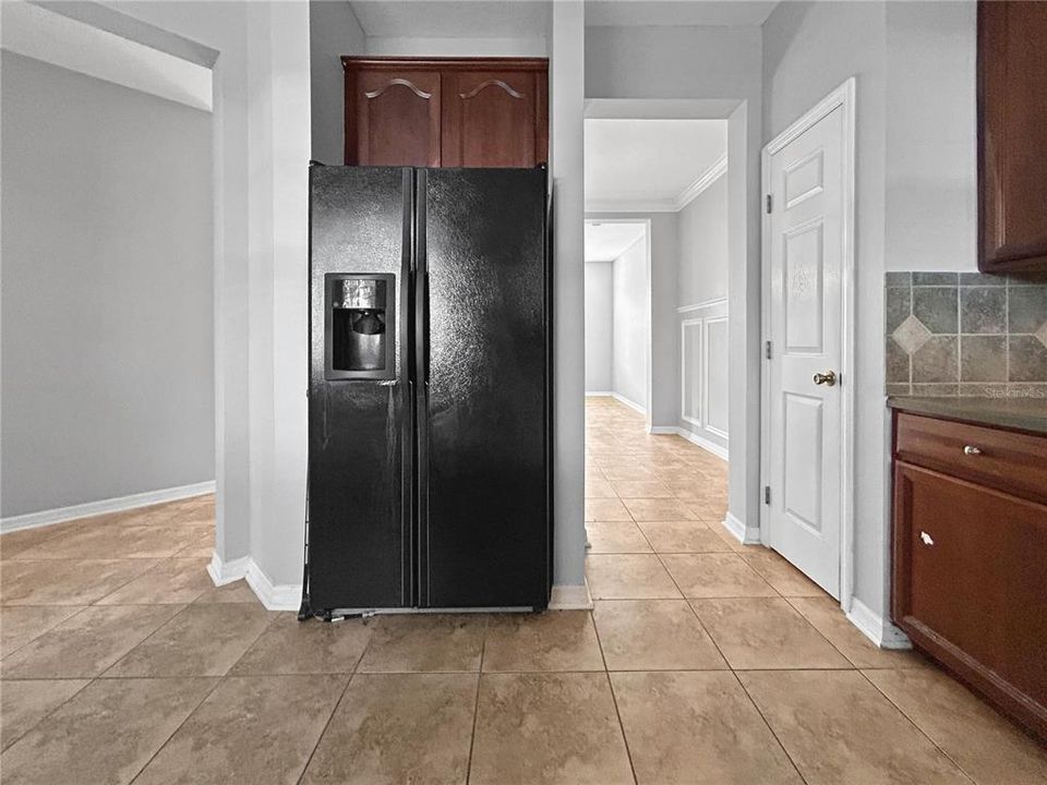 待售: $330,000 (2 贝兹, 2 浴室, 1380 平方英尺)