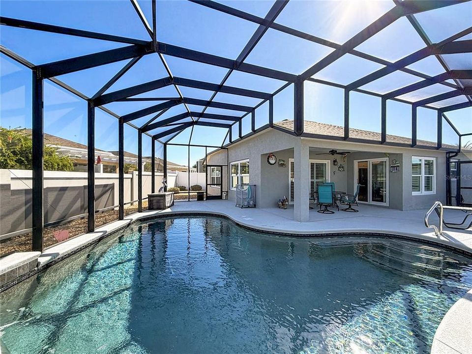 Active With Contract: $608,000 (3 beds, 2 baths, 1602 Square Feet)