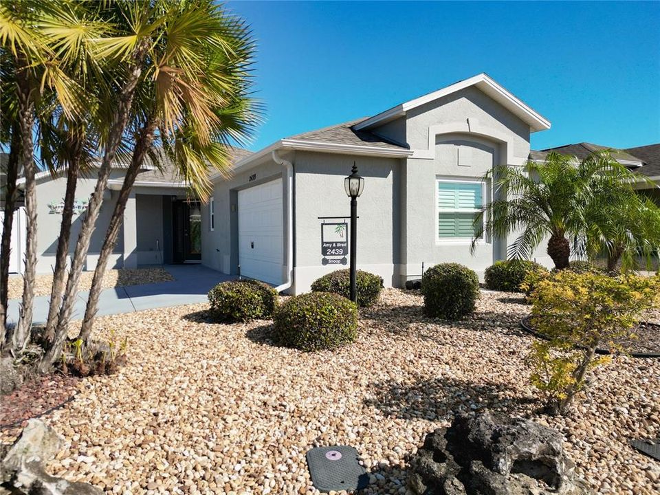 Active With Contract: $608,000 (3 beds, 2 baths, 1602 Square Feet)