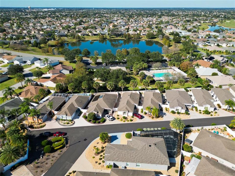 Active With Contract: $608,000 (3 beds, 2 baths, 1602 Square Feet)