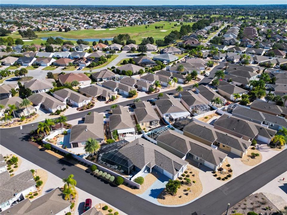 Active With Contract: $608,000 (3 beds, 2 baths, 1602 Square Feet)