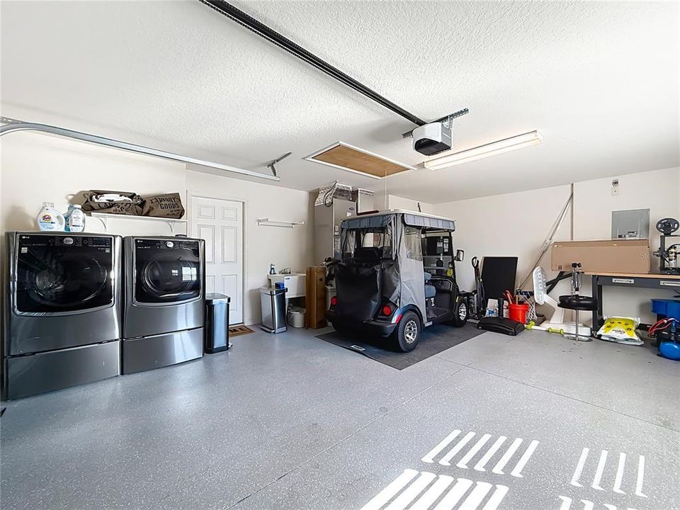 Active With Contract: $608,000 (3 beds, 2 baths, 1602 Square Feet)