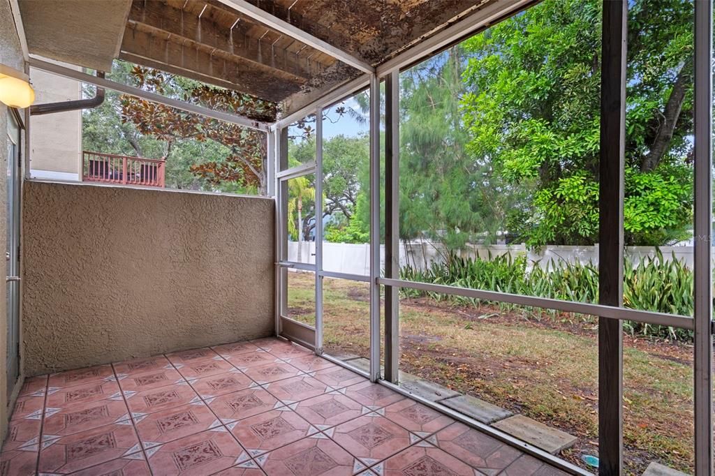 For Sale: $454,900 (4 beds, 2 baths, 1998 Square Feet)