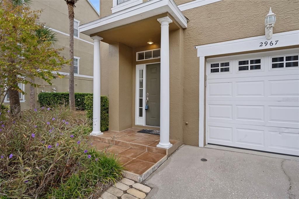 For Sale: $454,900 (4 beds, 2 baths, 1998 Square Feet)