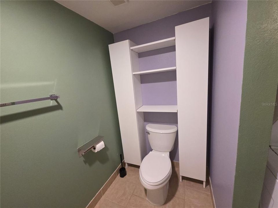 For Sale: $148,000 (2 beds, 2 baths, 864 Square Feet)