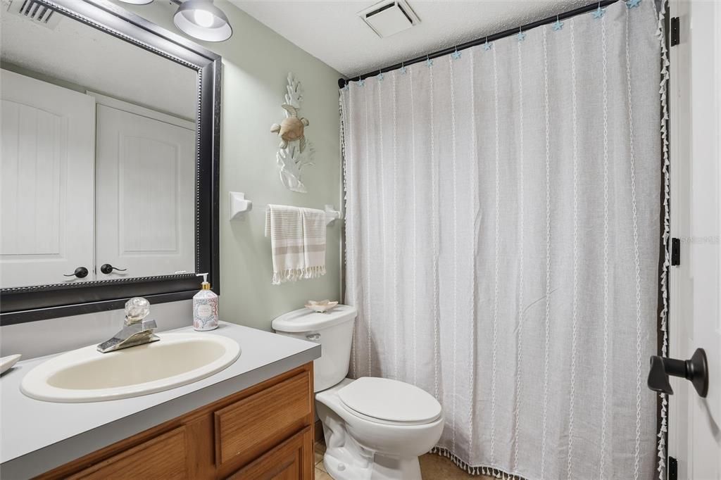 For Sale: $649,800 (2 beds, 2 baths, 1476 Square Feet)