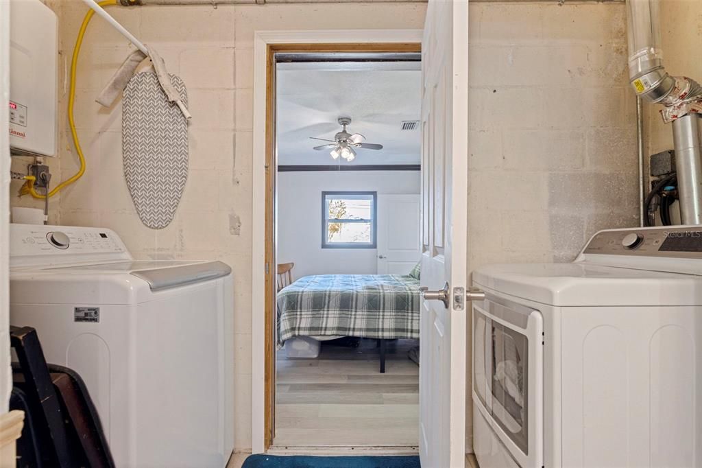 En Venta: $425,000 (3 camas, 1 baños, 1198 Pies cuadrados)