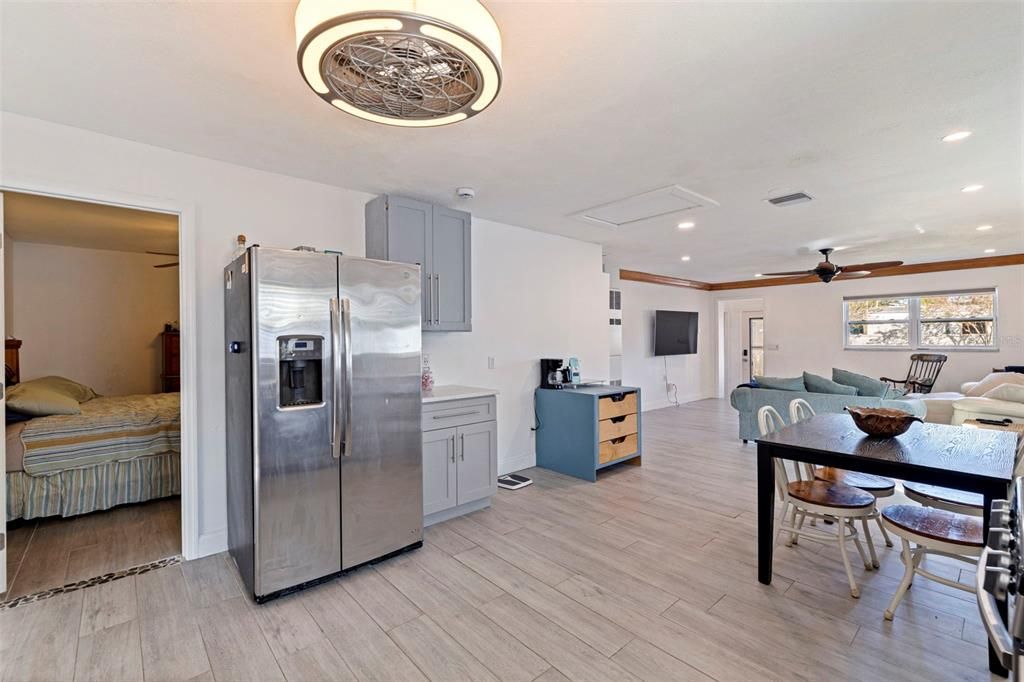 En Venta: $425,000 (3 camas, 1 baños, 1198 Pies cuadrados)