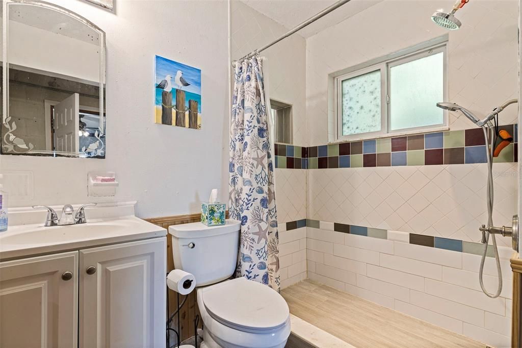 En Venta: $425,000 (3 camas, 1 baños, 1198 Pies cuadrados)