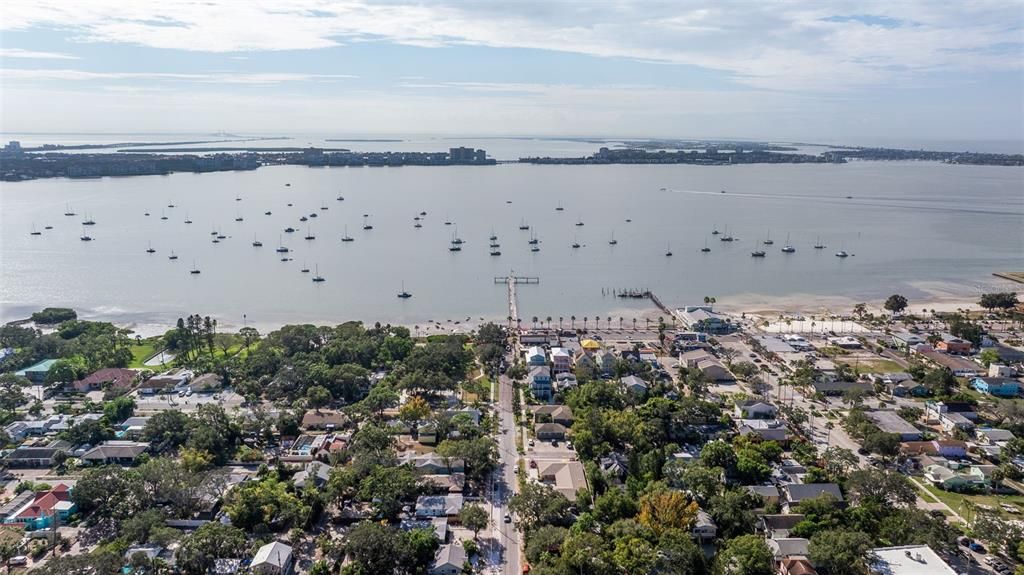 En Venta: $425,000 (3 camas, 1 baños, 1198 Pies cuadrados)