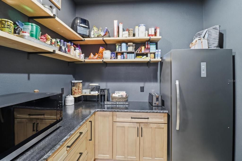 En Venta: $1,499,000 (5 camas, 3 baños, 3407 Pies cuadrados)