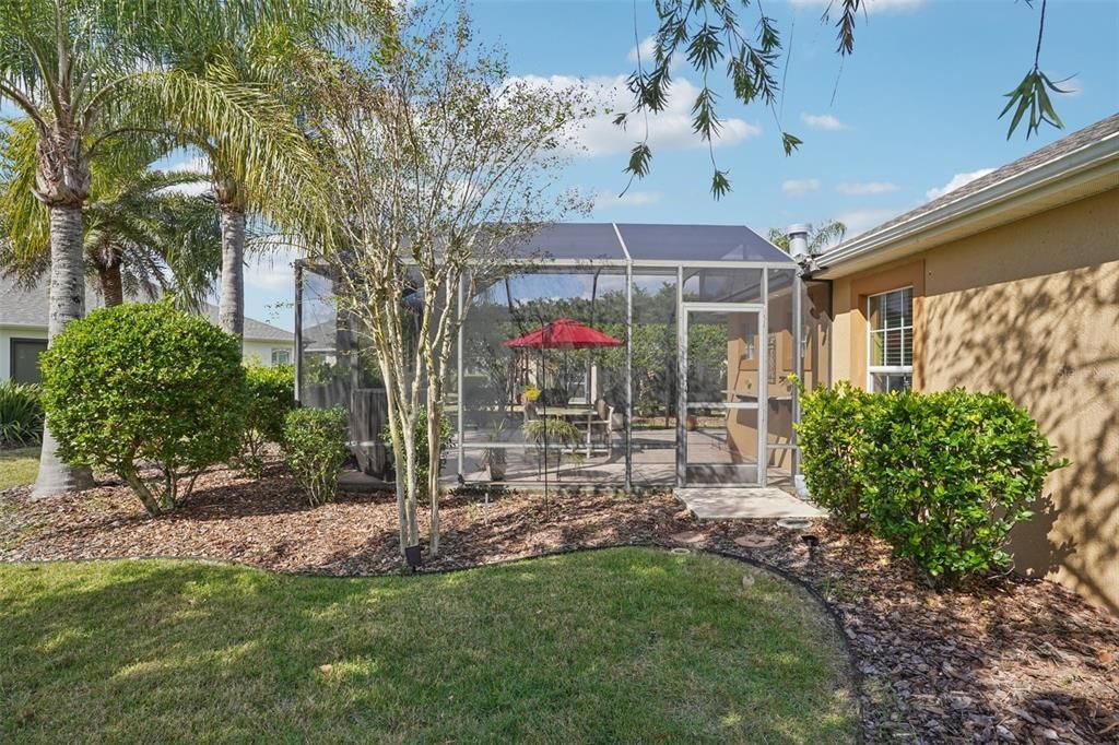 Activo con contrato: $550,000 (3 camas, 2 baños, 1999 Pies cuadrados)