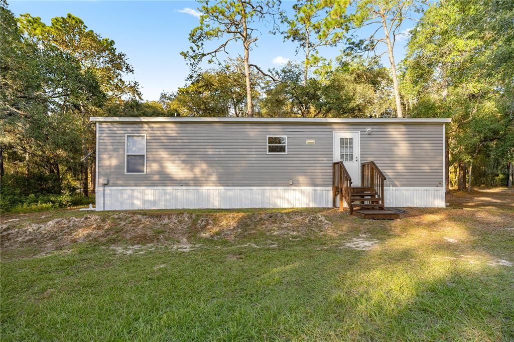 For Sale: $329,250 (3 beds, 2 baths, 1144 Square Feet)