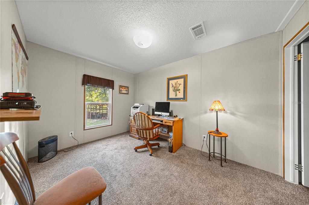 For Sale: $329,250 (3 beds, 2 baths, 1144 Square Feet)