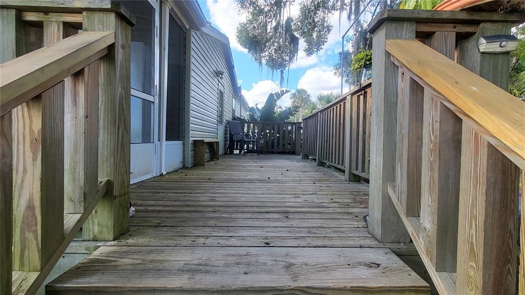 На продажу: $274,500 (2 спален, 2 ванн, 1080 Квадратных фут)