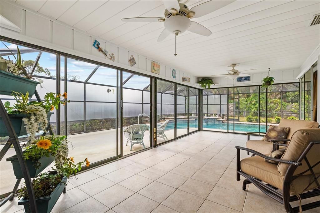 Active With Contract: $500,000 (3 beds, 2 baths, 2010 Square Feet)