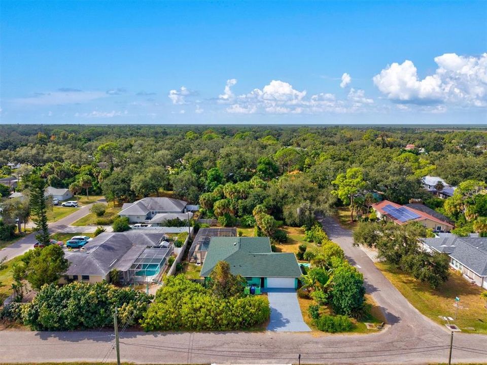 Active With Contract: $500,000 (3 beds, 2 baths, 2010 Square Feet)