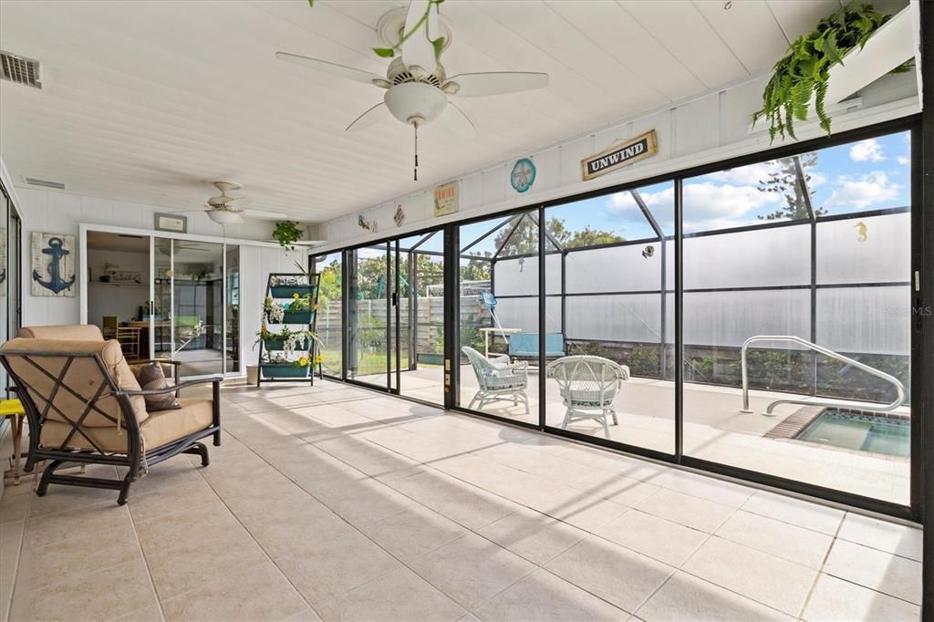 Active With Contract: $500,000 (3 beds, 2 baths, 2010 Square Feet)