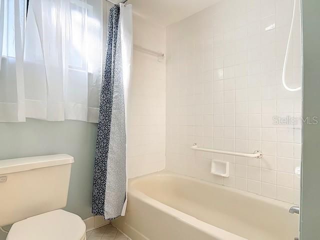 En Venta: $494,000 (4 camas, 2 baños, 1997 Pies cuadrados)