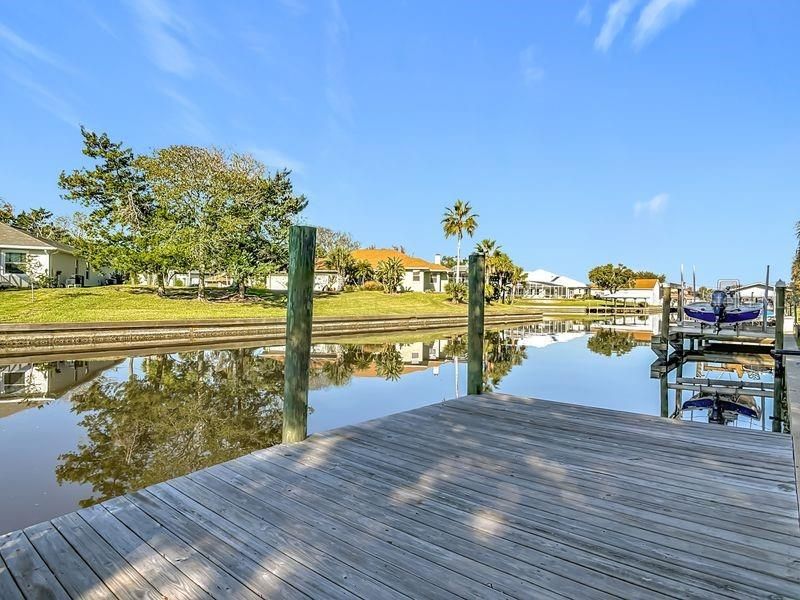 En Venta: $494,000 (4 camas, 2 baños, 1997 Pies cuadrados)