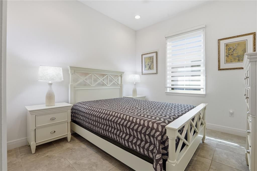 待售: $879,000 (4 贝兹, 3 浴室, 2262 平方英尺)