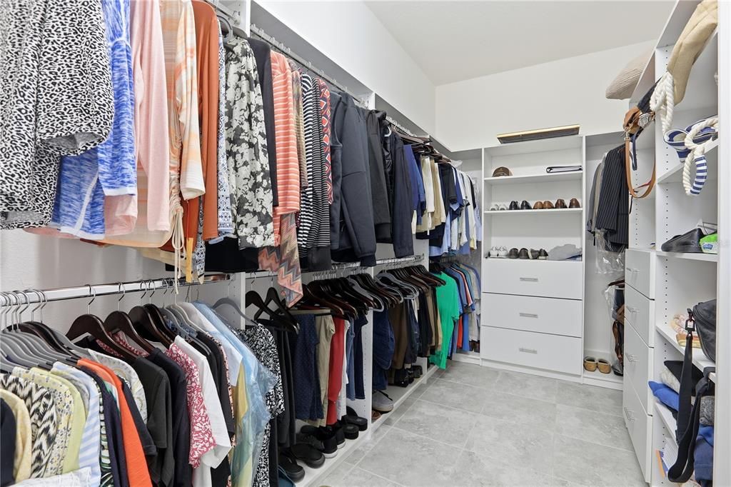 待售: $879,000 (4 贝兹, 3 浴室, 2262 平方英尺)