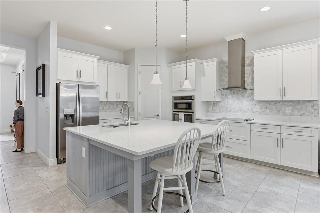 待售: $879,000 (4 贝兹, 3 浴室, 2262 平方英尺)