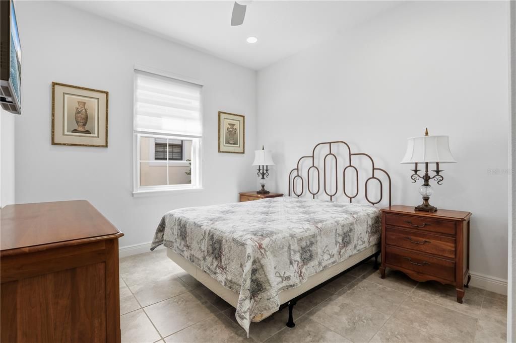 待售: $879,000 (4 贝兹, 3 浴室, 2262 平方英尺)