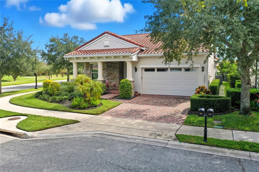 待售: $879,000 (4 贝兹, 3 浴室, 2262 平方英尺)