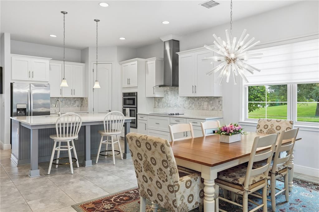 待售: $879,000 (4 贝兹, 3 浴室, 2262 平方英尺)