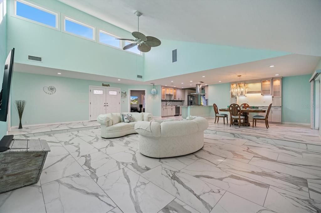 For Sale: $895,000 (3 beds, 2 baths, 2676 Square Feet)