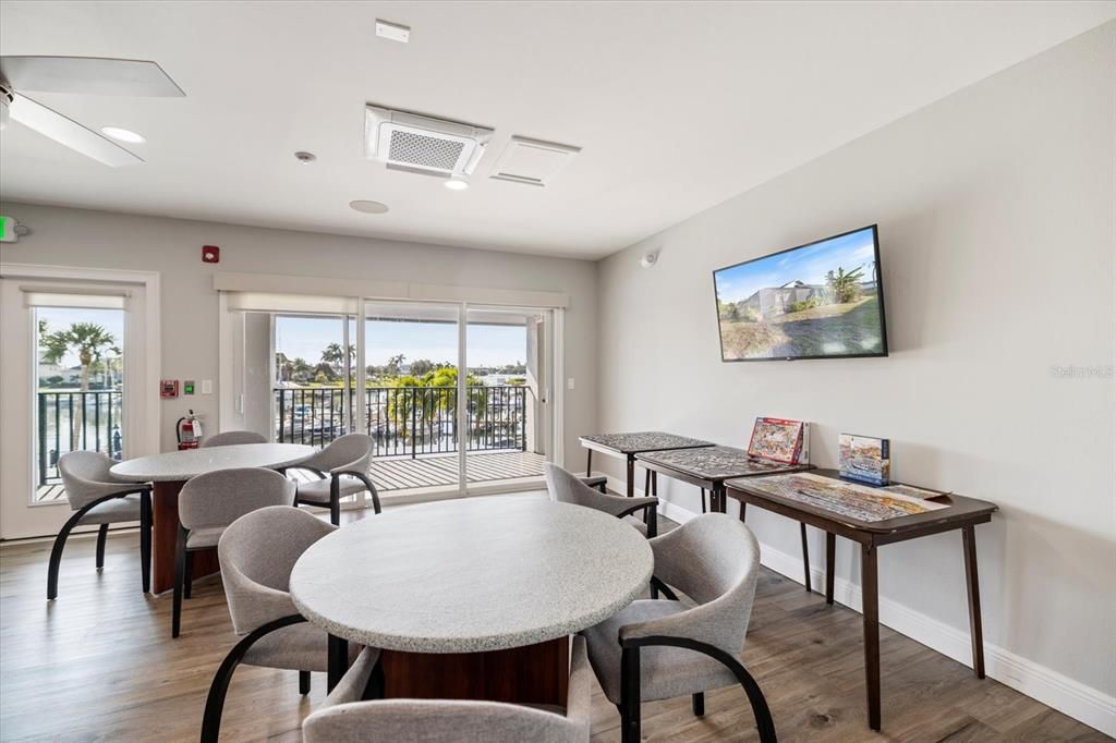 For Sale: $895,000 (3 beds, 2 baths, 2676 Square Feet)