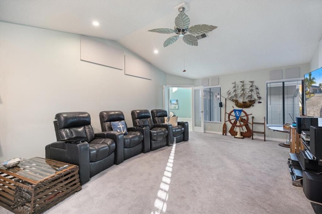 For Sale: $895,000 (3 beds, 2 baths, 2676 Square Feet)