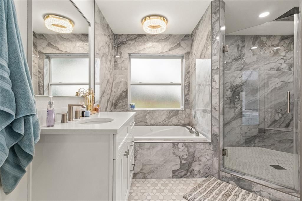 En Venta: $849,900 (4 camas, 3 baños, 2952 Pies cuadrados)