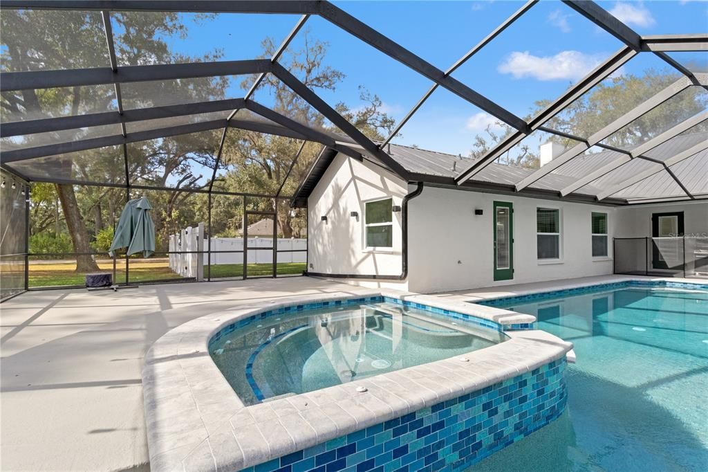 En Venta: $849,900 (4 camas, 3 baños, 2952 Pies cuadrados)