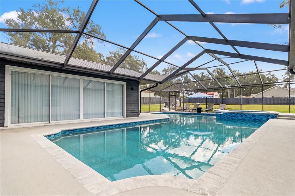 En Venta: $849,900 (4 camas, 3 baños, 2952 Pies cuadrados)