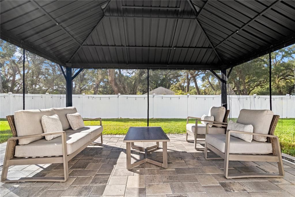 En Venta: $849,900 (4 camas, 3 baños, 2952 Pies cuadrados)