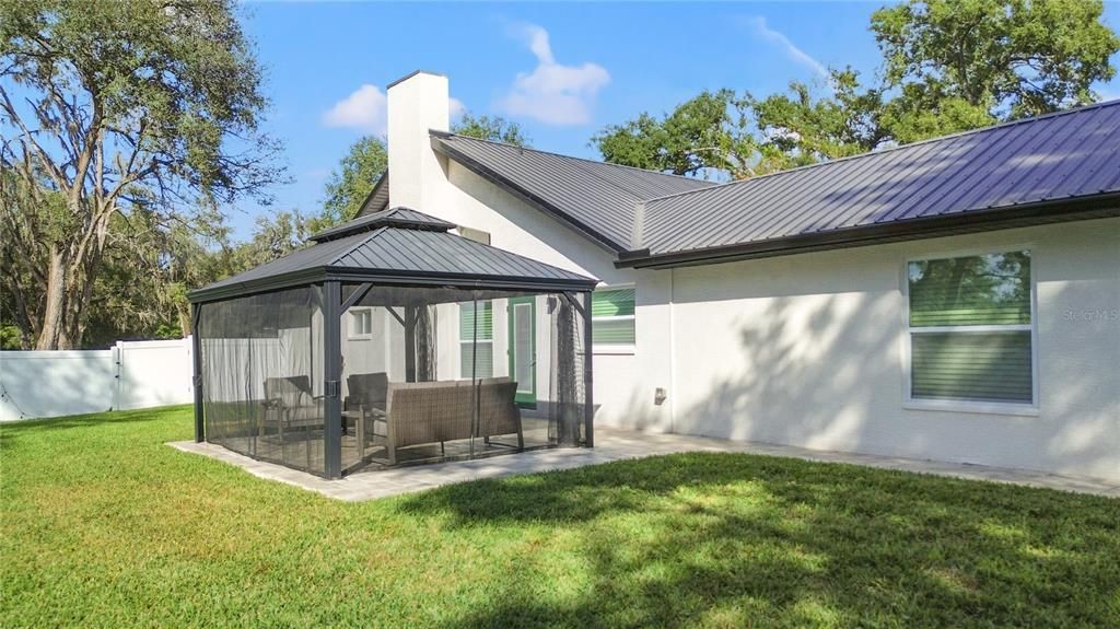 En Venta: $849,900 (4 camas, 3 baños, 2952 Pies cuadrados)