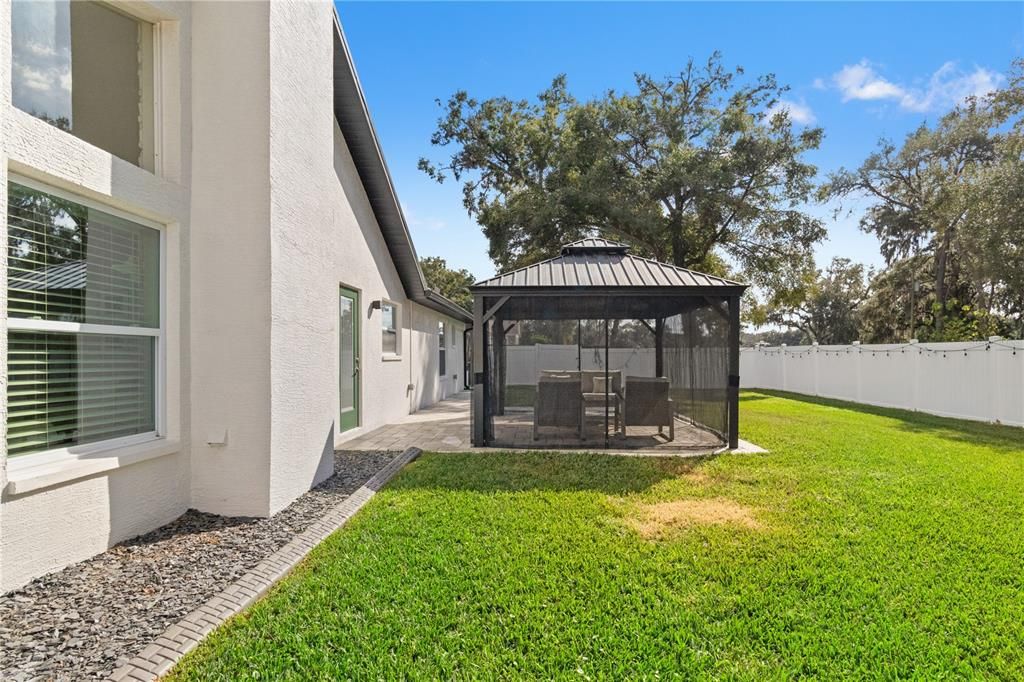 En Venta: $849,900 (4 camas, 3 baños, 2952 Pies cuadrados)