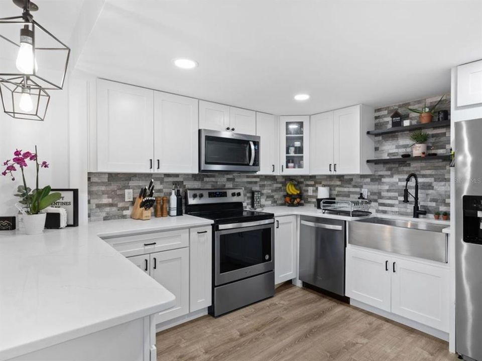 For Sale: $269,000 (3 beds, 2 baths, 1486 Square Feet)