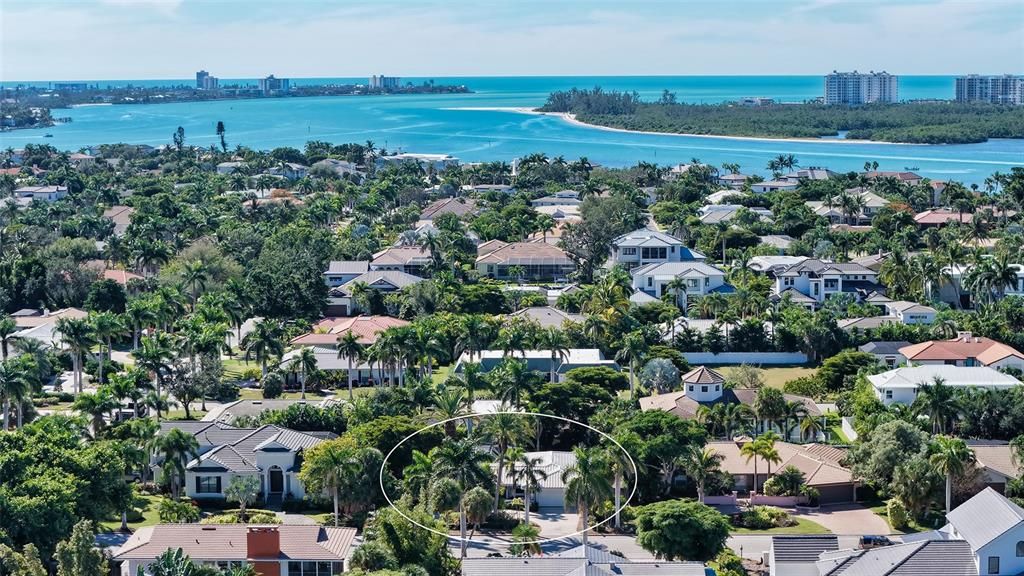 Под контрактом: $1,539,000 (3 спален, 2 ванн, 1660 Квадратных фут)