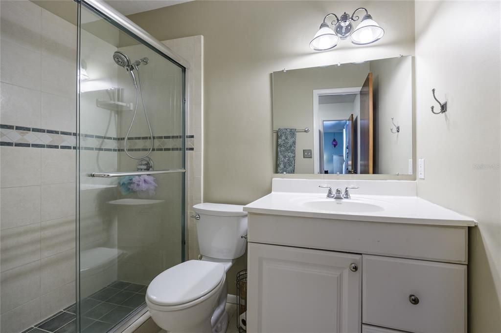 Active With Contract: $299,900 (3 beds, 2 baths, 1176 Square Feet)