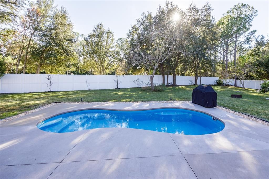 Active With Contract: $299,900 (3 beds, 2 baths, 1176 Square Feet)