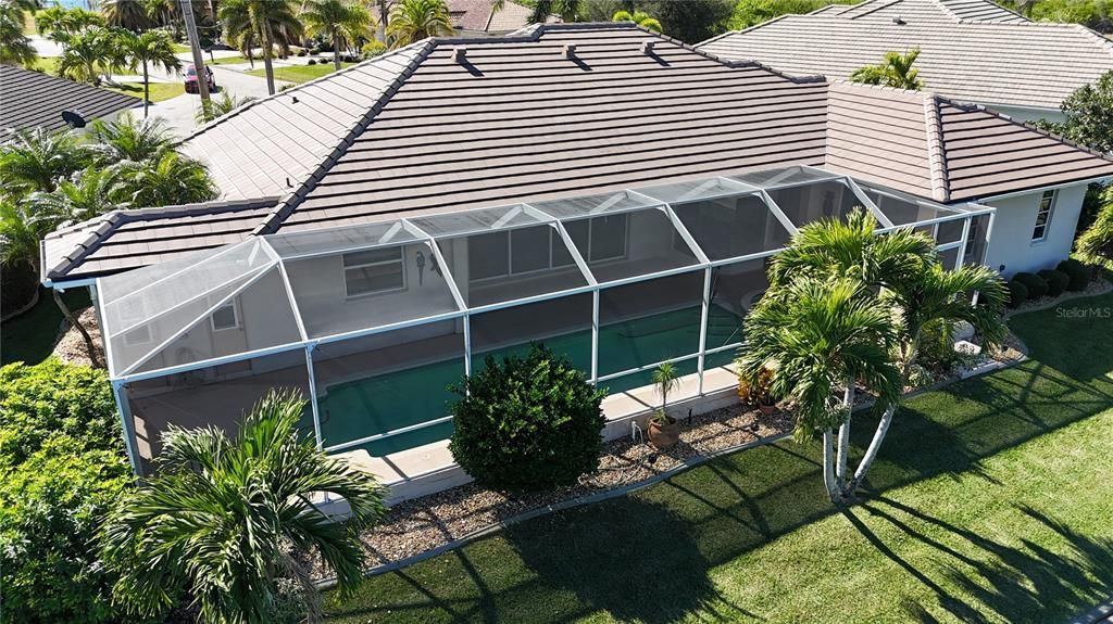 Activo con contrato: $679,000 (3 camas, 2 baños, 2174 Pies cuadrados)