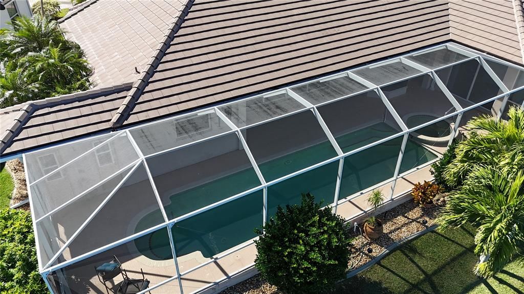 Activo con contrato: $679,000 (3 camas, 2 baños, 2174 Pies cuadrados)