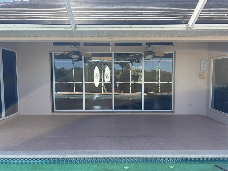 Activo con contrato: $679,000 (3 camas, 2 baños, 2174 Pies cuadrados)