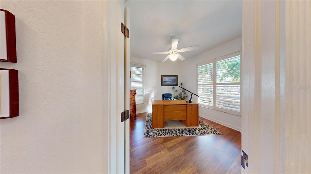 Activo con contrato: $679,000 (3 camas, 2 baños, 2174 Pies cuadrados)