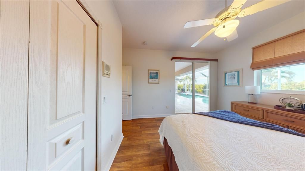 Activo con contrato: $679,000 (3 camas, 2 baños, 2174 Pies cuadrados)