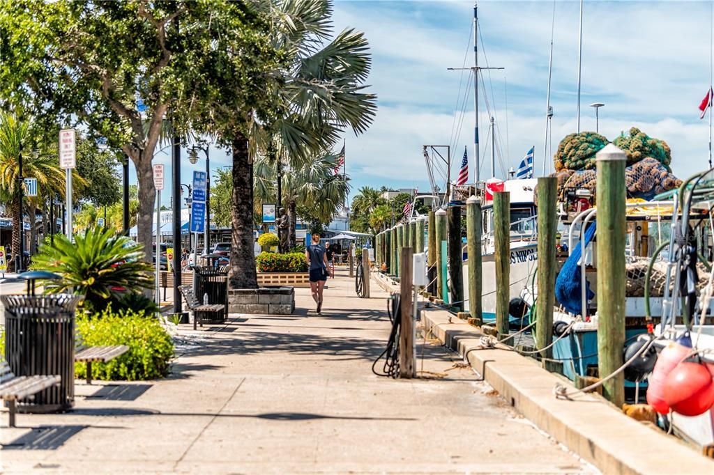 На продажу: $749,900 (4 спален, 3 ванн, 2650 Квадратных фут)